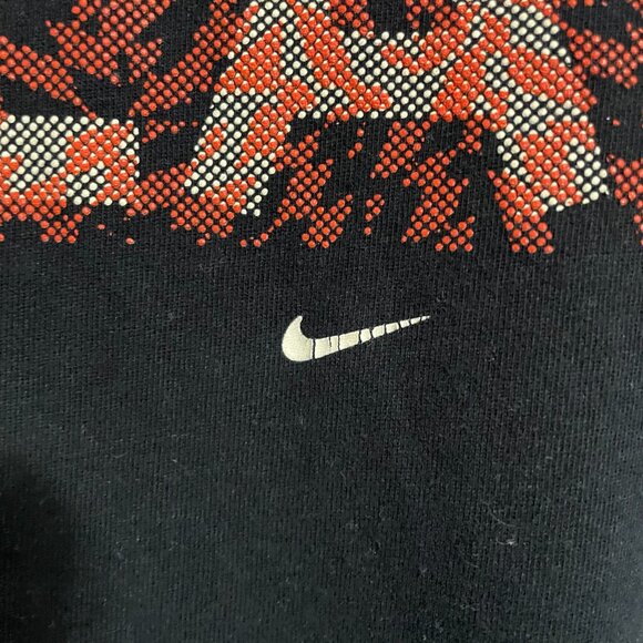 Share Nike Football Men’s Dri-Fit Black T-Shirt Beast Graphic Print Mens L - Picture 5 of 7